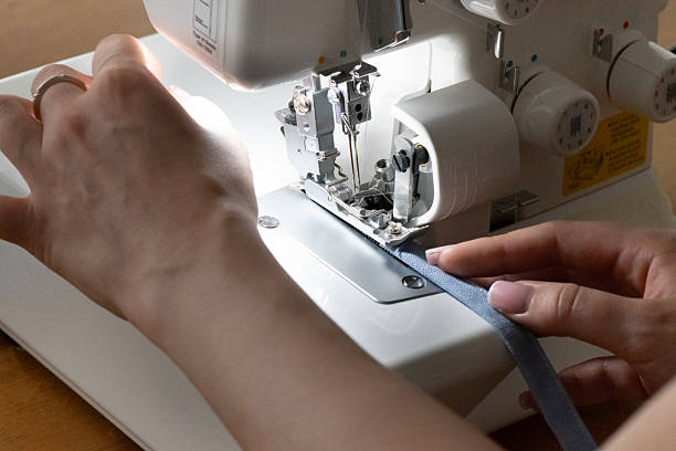 overlock sewing machine