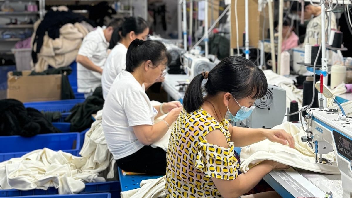UGA FASHION — Field Notes: The Stitching Precision Behind Our Yoga Shorts